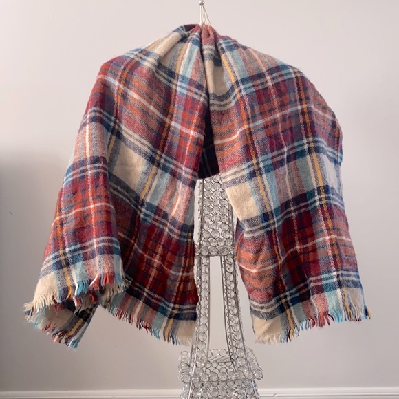 Blanket Scarf - Picture 1 of 1